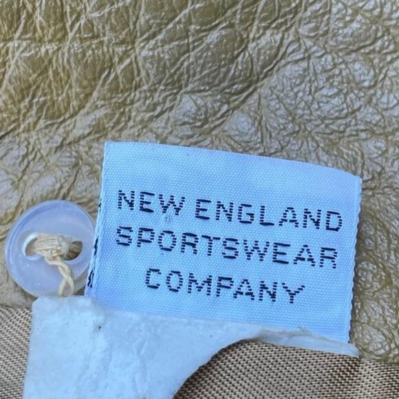 Vintage Golden Yellow Real Leather Jacket with unique button detailing - Picture 4 of 8